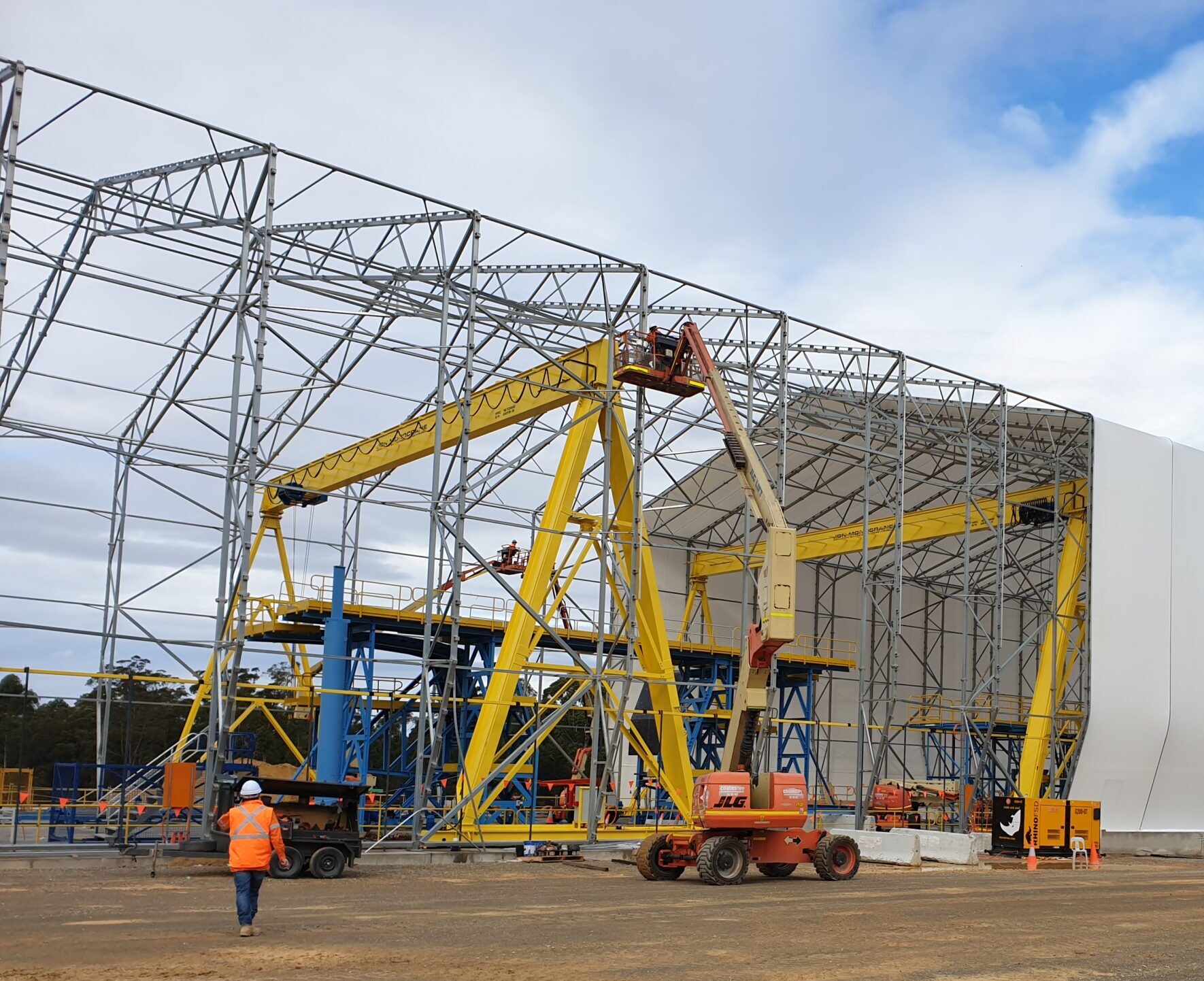 Roof half installed at pre-cast facility 17 June 2019 (2)