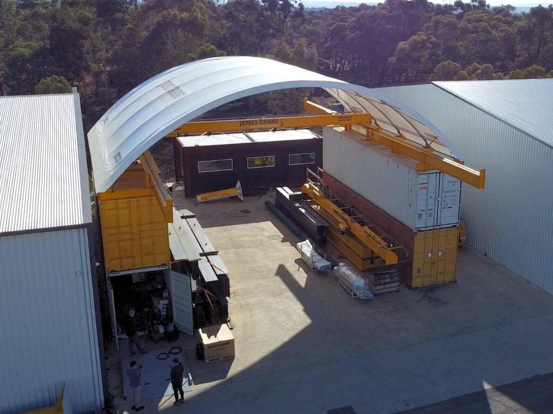 James Crane: Mobile Overhead Crane System